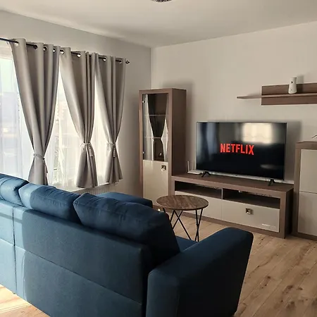 Tsm Coresi Apartment